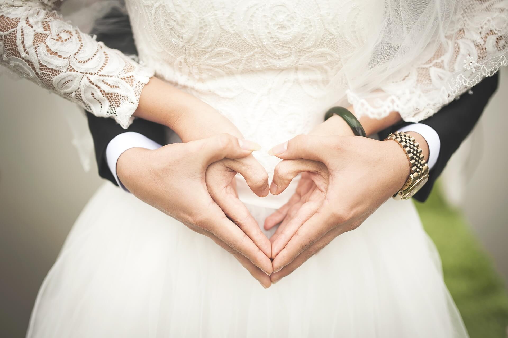 heart-529607_1920_pic1_wedding